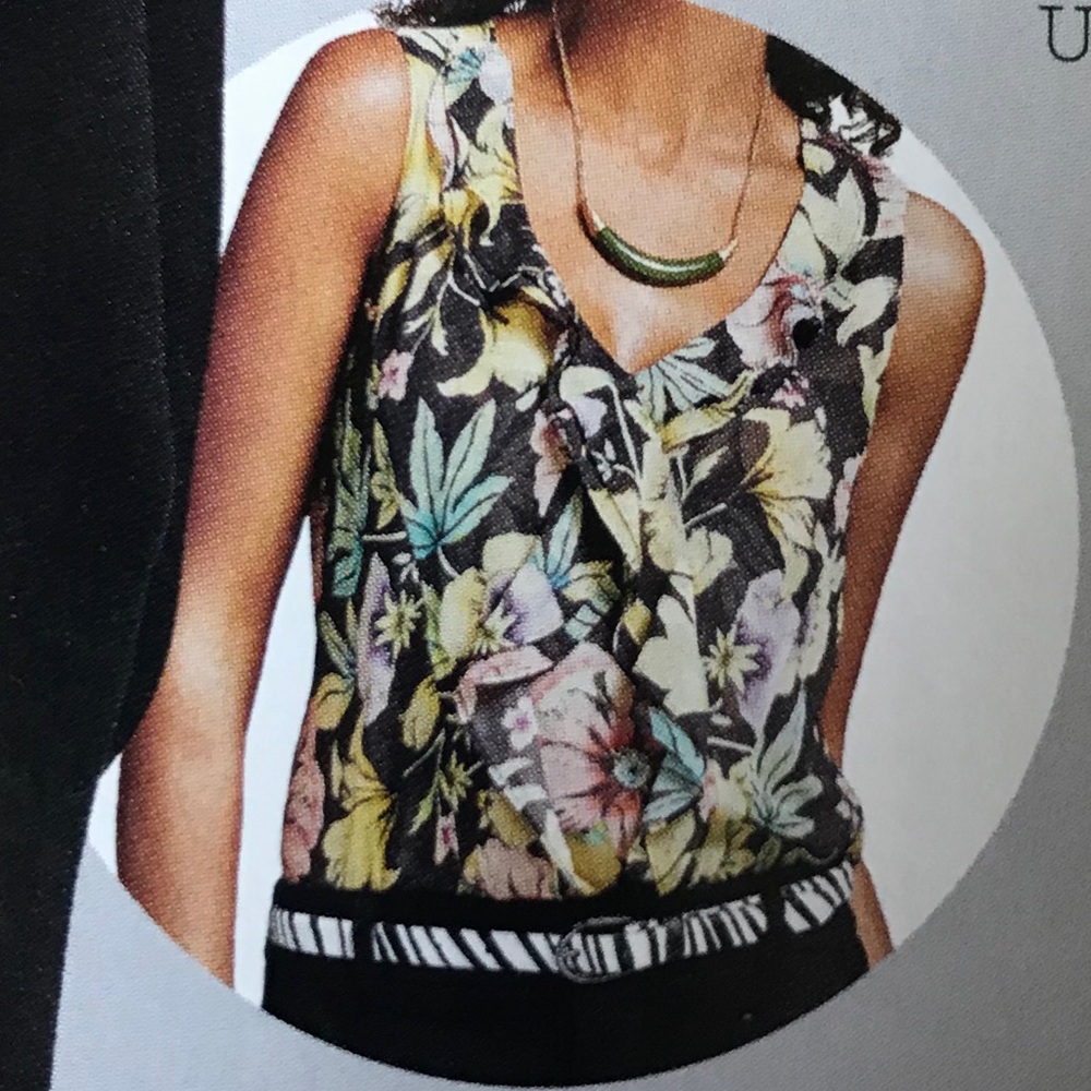 CAbi floral Ruffle Tank size Med